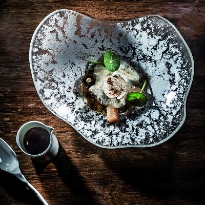 Recette Omble chevalier, racine et consommé de champignon de Xavier Beaudiment