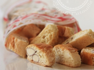 croquants_aux_amandes_sarahtatouille.jpg