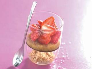 crumble_fraise-rhubarbe.jpg