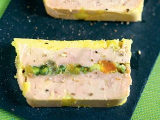 lafitte_terrine_foie_gras_canard_lafitte_abricots_pistaches.jpg
