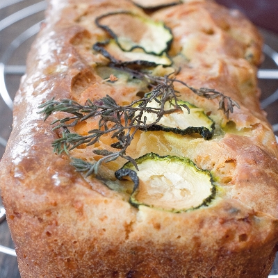 Recette Cake aux courgettes et au chèvre