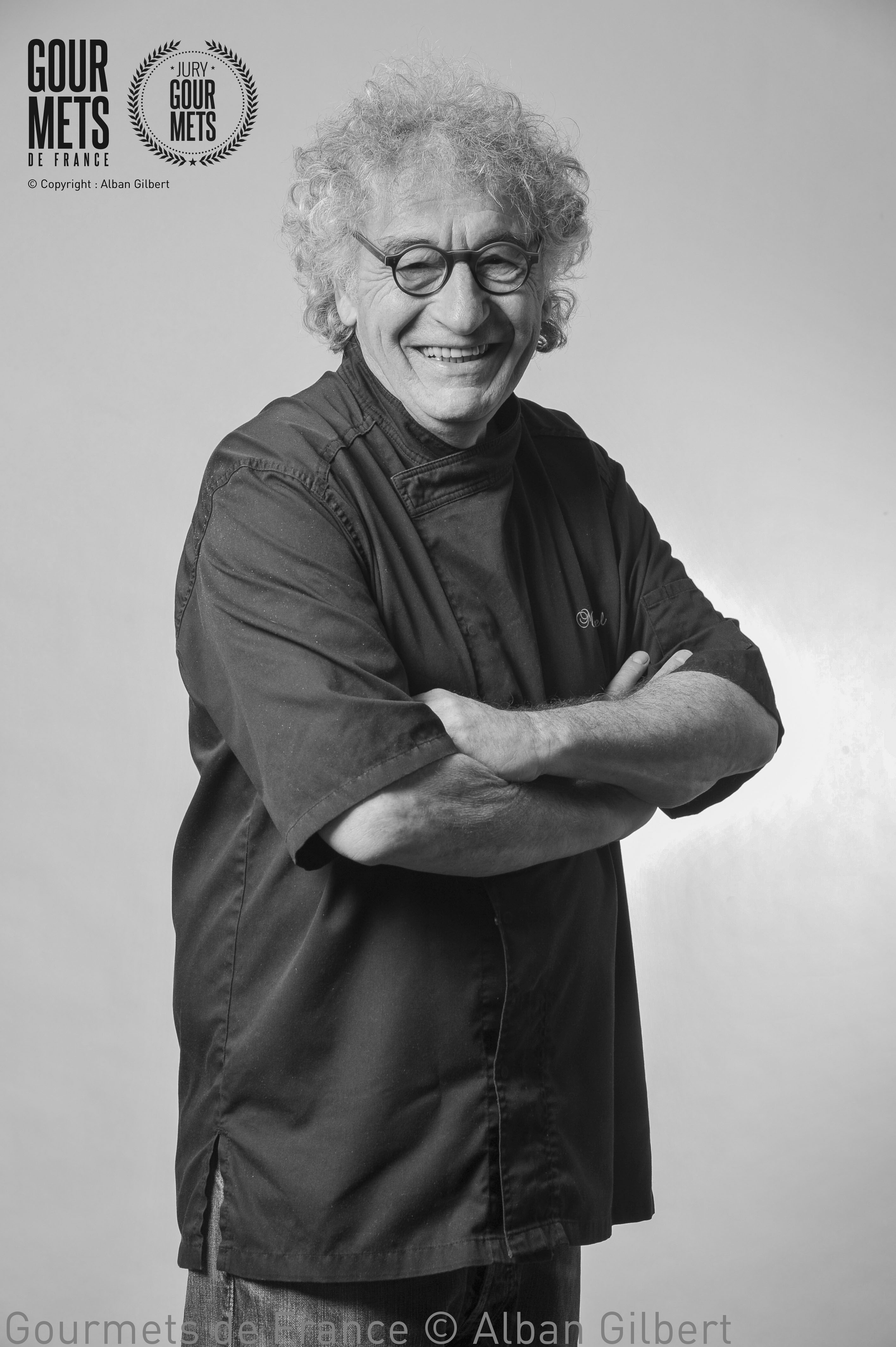 portrait de michel truchon en noir et blanc