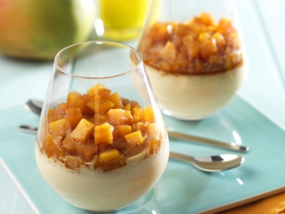 panna-cotta-mangue-aux-epices.jpg