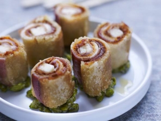 petit_croque_comte-jambon_de_savoie_et_tomate_confite_cjean-claude_amiel_aoste.jpg