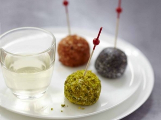 sucettes_colorees_carre_frais.jpg