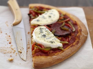 pizza_bresse_bleu.jpg