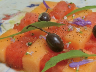 salade_de_pasteque_melon_huile_et_olives.jpg