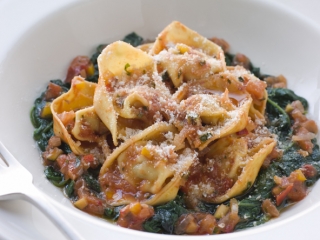 tortellinis_aux_epinards_et_tomates_salsa.jpg