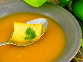 veloute_de_potiron_au_neufchatel_aop.jpg